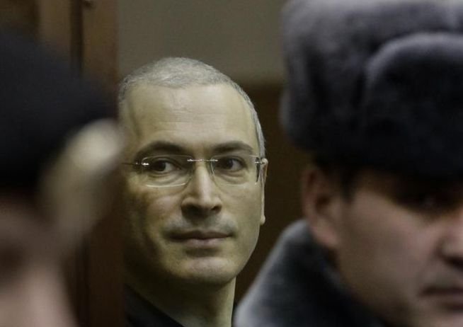 Kremlin: Mihail Hodorkovski este liber să se întoarcă în Rusia dacă doreşte