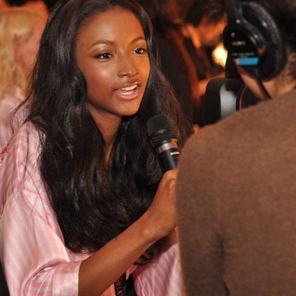 Cum a ajuns să arate la 13 ani de când a fost făcută poza asta. "Mi se zicea răţuşca cea urâtă" 240551