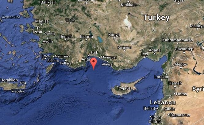 Cutremurul puternic care a zguduit Turcia a fost urmat de şapte replici
