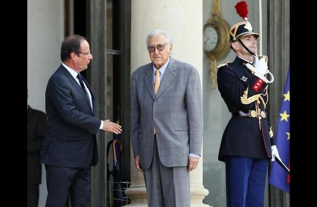 15 momente JENANTE pentru preşedintele Francois Hollande 241520