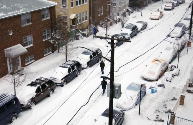 SUA: Cel puţin 15 morţi din cauza furtunii de zăpadă. Meteorologii anunţă temperaturi extrem de scăzute