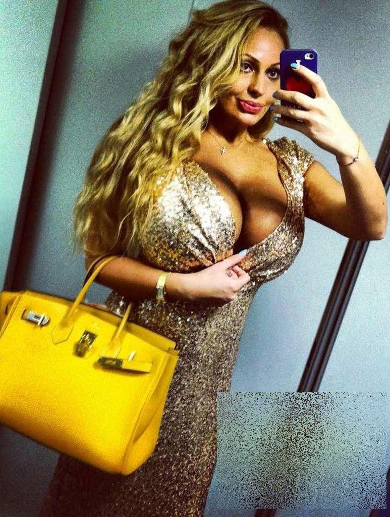 Cum arată mireasa care s-a căsătorit cu acest bărbat. Nunta au făcut-o imediat după Anul Nou 241679