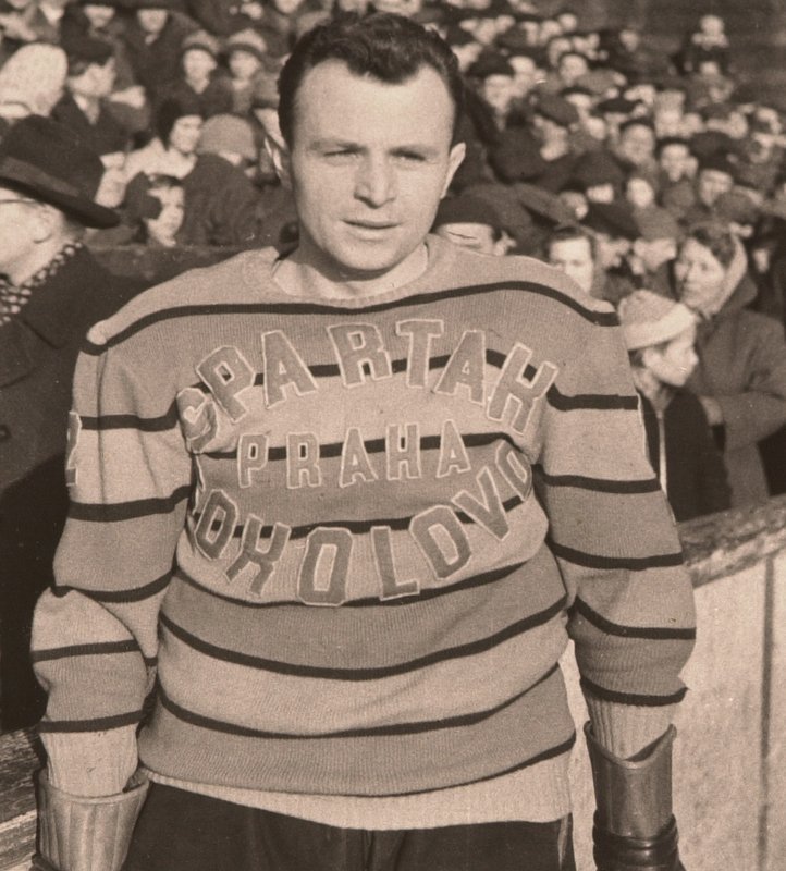 Fostul antrenor ceh Karel Gut, campion mondial la hochei pe gheaţă, a murit la 86 de ani