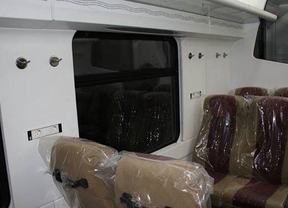 Cum arată trenul făcut în România care va circula cu 200 km/h. A costat 4,3 milioane euro 241898