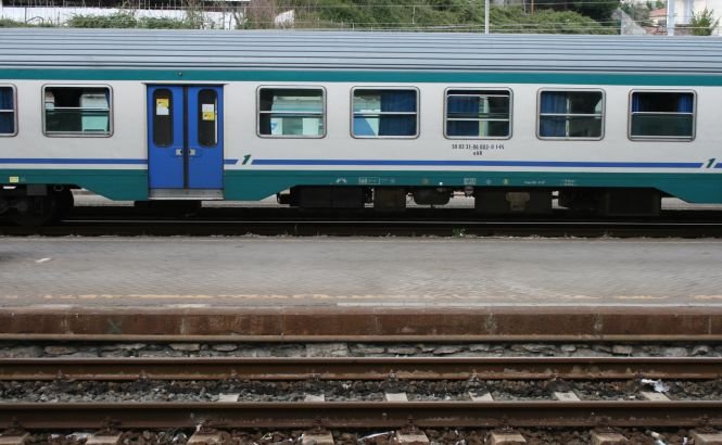 Italia. Un român a murit lovit de tren în apropierea unei gări din Milano