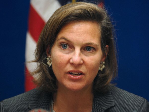 Secretarul adjunct de stat din SUA, Victoria Nuland, vine astăzi în România. Ea se va întâlni cu preşedintele, dar şi cu ministrul de externe