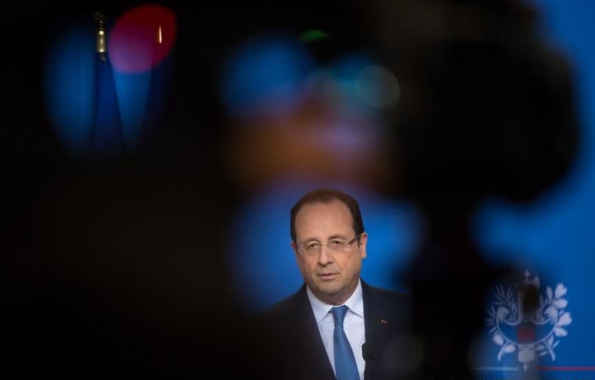 Un deputat cere DEMISIA lui Francois Hollande, după dezvăluirile privind relaţia amoroasă