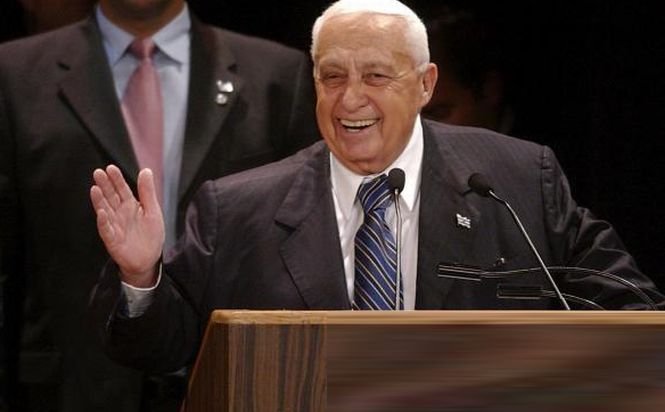 Fostul premier israelian Ariel Sharon a fost căsătorit cu două surori românce