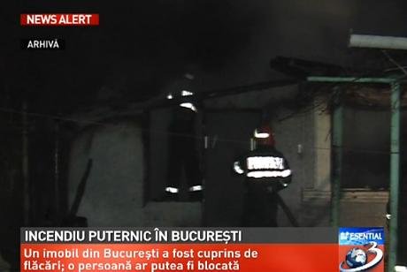 Incendiu într-o clădire din Bucureşti. O bătrână de 60 de ani şi-a pierdut viaţa