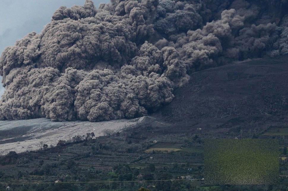 DEZASTRUL care s-a declanşat la câteva minute după ce a fost făcută poza asta. "E Pompeiul zilelor noastre" 243393