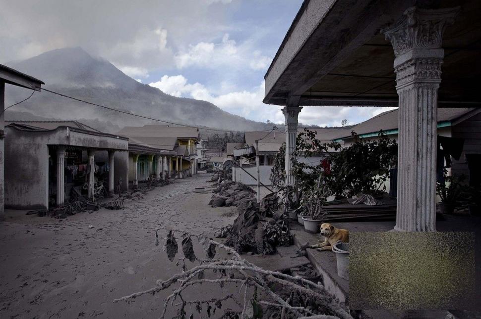 DEZASTRUL care s-a declanşat la câteva minute după ce a fost făcută poza asta. "E Pompeiul zilelor noastre" 243399