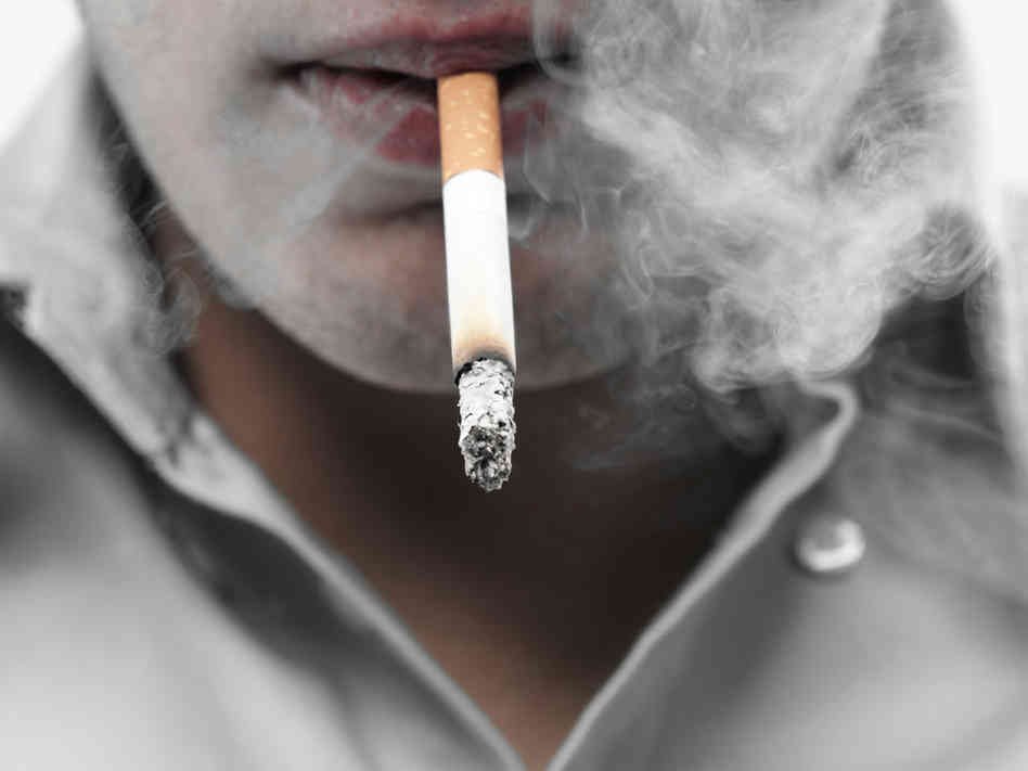 RAPORT: Fumatul afectează TOATE organele din corpul uman