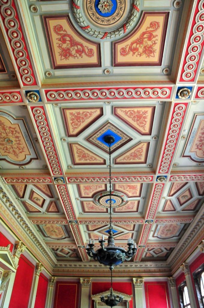 (P) Colegiul  „Moise Nicoară”, Arad – tradiţie şi inovaţie prin Regio 242267