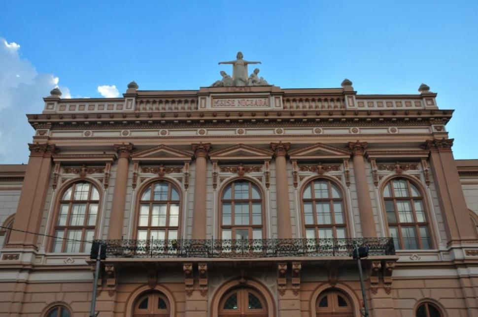 (P) Colegiul  „Moise Nicoară”, Arad – tradiţie şi inovaţie prin Regio 242274