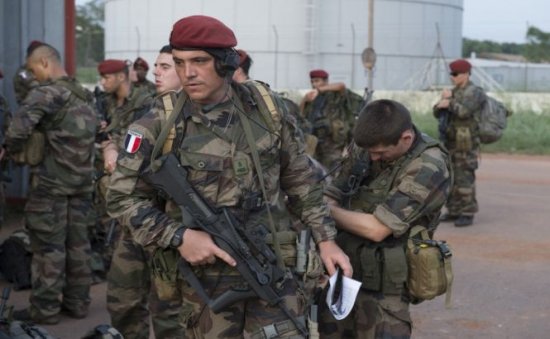 UE ar putea trimite militari din România, Grecia şi Bulgaria în Republica Centrafricană