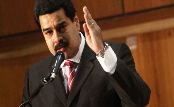  Nicolas Maduro dă vina pe telenovele pentru creşterea criminalităţii din Venezuela