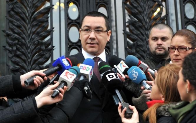 Victor Ponta: Intervenţia de luni a fost un eşec. Cătălin Chiper, demis de la MAI. Cer schimbarea conducerii ROMATSA şi a STS