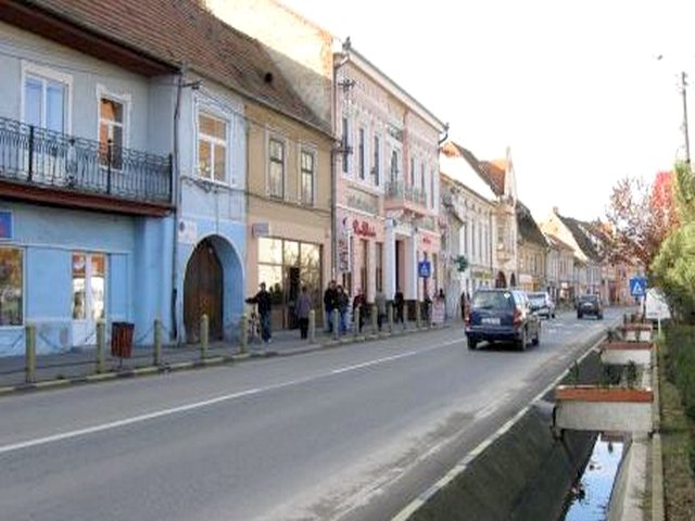 Oraşul din România unde NU există cuvântul ŞOMAJ. Reţeta succesului atrage investitorii străini