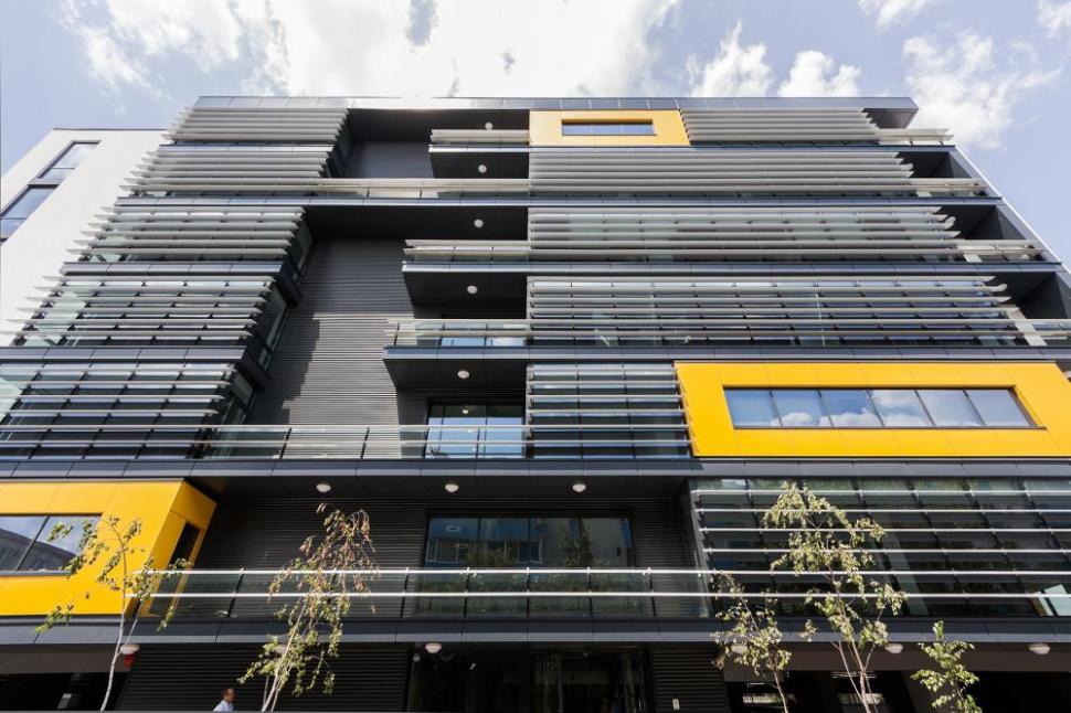 (P) Centrul de Sprijinire şi Dezvoltare a Afacerilor - Şiriului: facilităţi pentru IMM-uri, prin Regio 243064