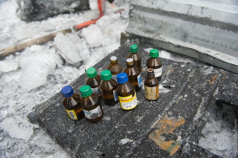 Arsenalul protestatarilor din Kiev. De la piatra cubică la armele cu aer comprimat 244492