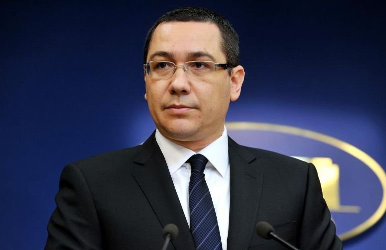 Victor Ponta a strâns semnăturile necesare pentru convocarea unei şedinţe CSAT