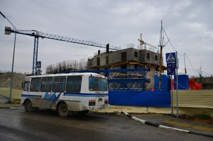 Imagini incredibile din Rusia. Asa arată oraşul care va găzdui cele mai scumpe Jocuri Olimpice de Iarnă. "Au pictat noroiul cu verde, că nu creşte iarba" 244930