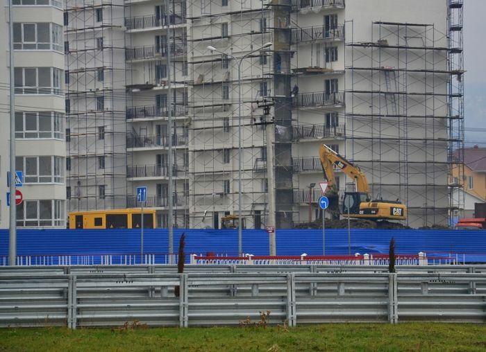 Imagini incredibile din Rusia. Asa arată oraşul care va găzdui cele mai scumpe Jocuri Olimpice de Iarnă. "Au pictat noroiul cu verde, că nu creşte iarba" 244943