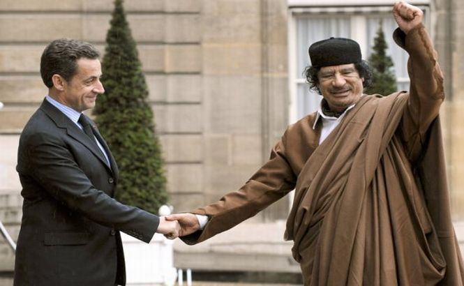 Gaddafi l-a ajutat pe &quot;bolnavul mintal&quot;, Sarkozy, să ajungă preşedintele Franţei