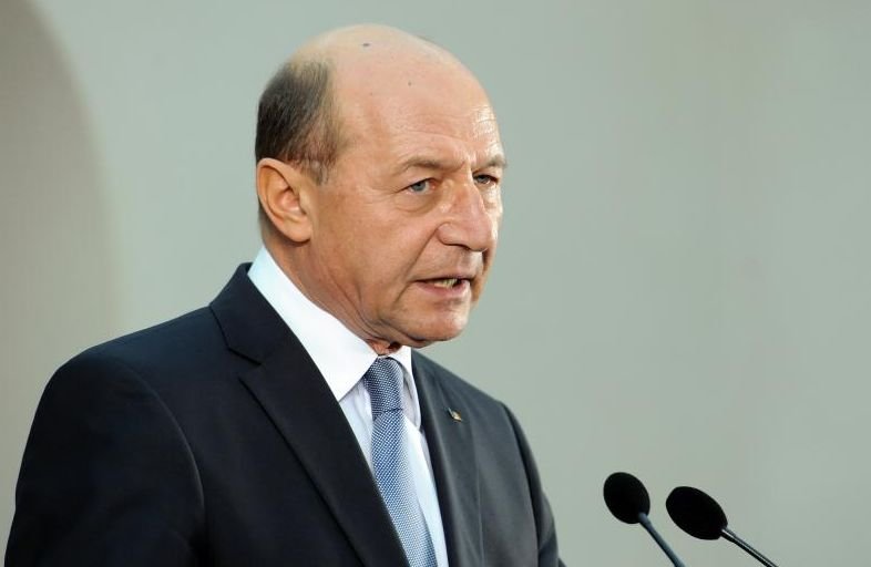 Băsescu: Intervenţia armatei la Kiev ar fi un dezastru pentru domeniul securităţii