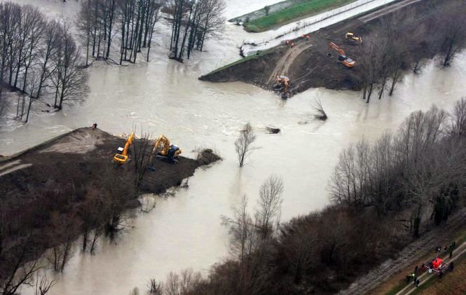 Vreme extremă şi în Europa, şi în SUA: viscolul, gerul şi inundaţiile au lovit în ultimele zile