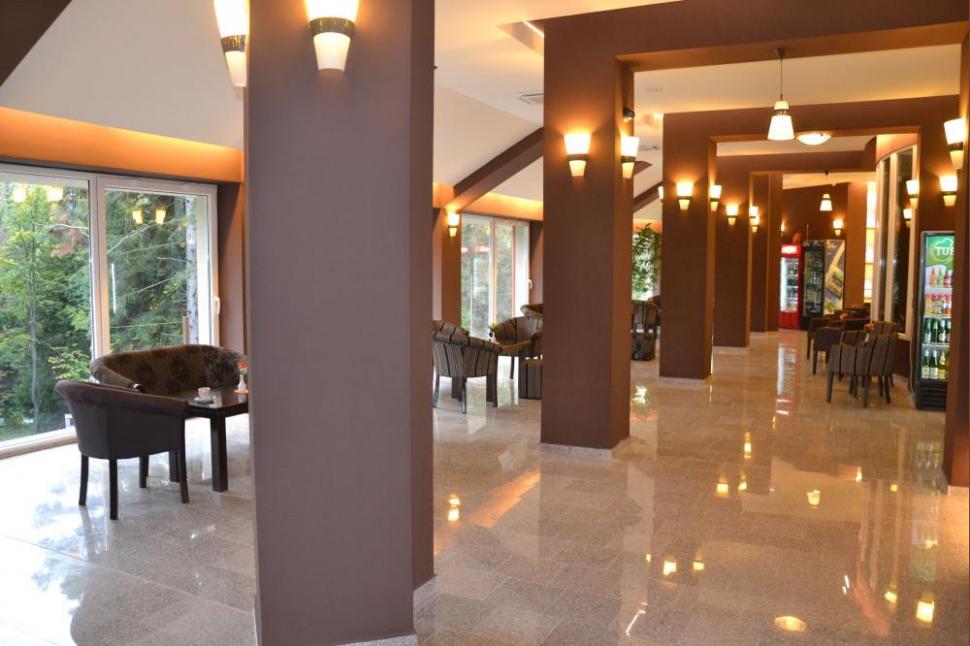 (P) Complexul Hotelier Ciucaş – o oază de sănătate şi relaxare, oferită de Regio 243761