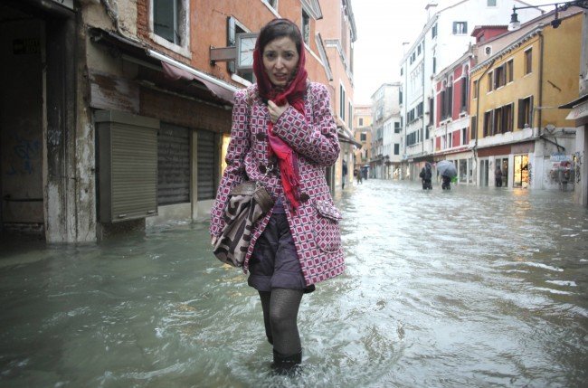 Roma, noua Veneţie a Italiei! Pagubele produse de inundaţii se ridică la câteva zeci de milioane de euro