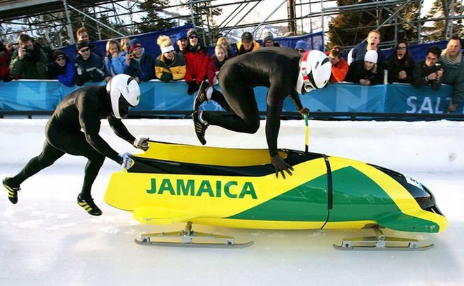 Ca-n filme! Echipa de bob din Jamaica a ajuns la Soci fără echipament: &quot;Vom împrumuta ce putem de la alţi sportivi&quot;
