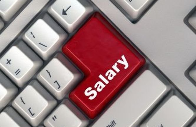Salariul mediu net a crescut în decembrie la 1.760 lei