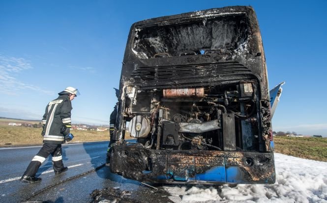 Cei trei români răniţi în accidentul din Ungaria sunt şoferii autocarului şi copilul unuia din ei