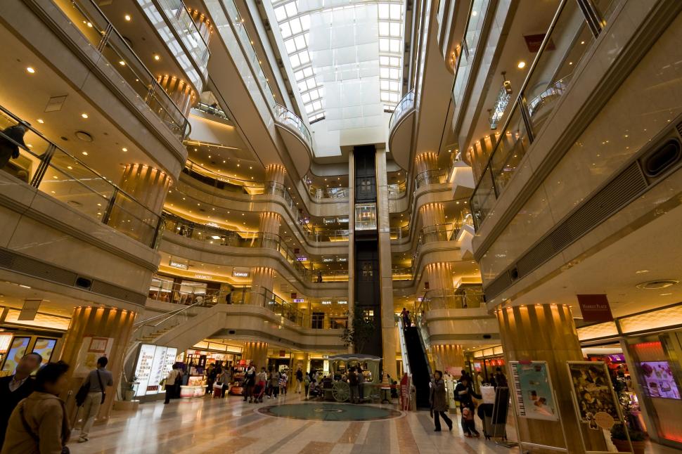 Acestea sunt cele mai tari aeroporturi din lume. Sunt adevărate ORAŞE. Otopeniul pare o staţie de autobuz pe lângă ele 246611