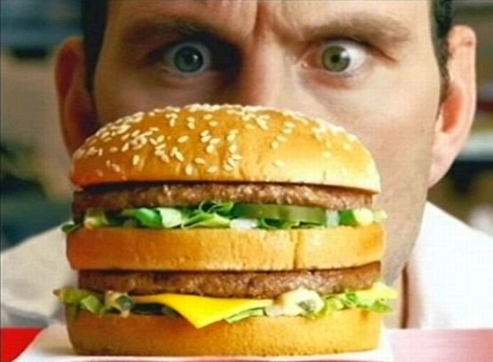 Efectele consumului de fast-food asupra organismului. Iată cum ne afectează fiecare meniu consumat