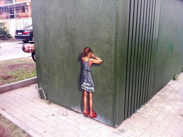 Un ROMÂN schimbă faţa oraşelor. Ghenele devin peste noapte "piscine, biblioteci sau acvarii cu peşti" 246622