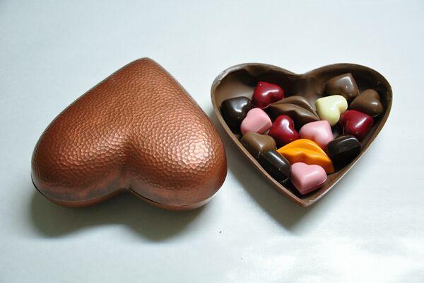 Inimi... la conservă. Ultima modă lansată de ciocolatieri în România, de Valentine's day  247030