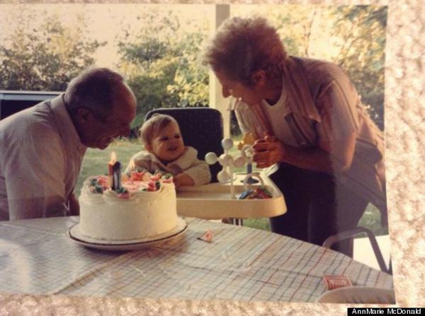 Ce s-a întâmplat la 67 de ani după ce au făcut poza asta. Milioane de oameni au fost impresionaţi de povestea lor 247150