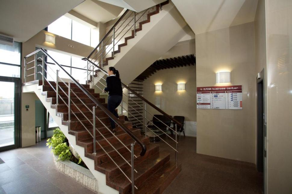 (P) Regio: Oltenia Business Center - un nucleu pentru dezvoltarea afacerilor în Râmnicu Vâlcea 244515