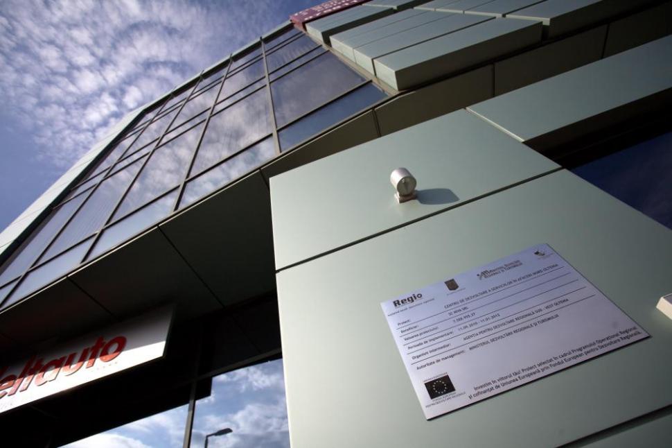 (P) Regio: Oltenia Business Center - un nucleu pentru dezvoltarea afacerilor în Râmnicu Vâlcea 244522