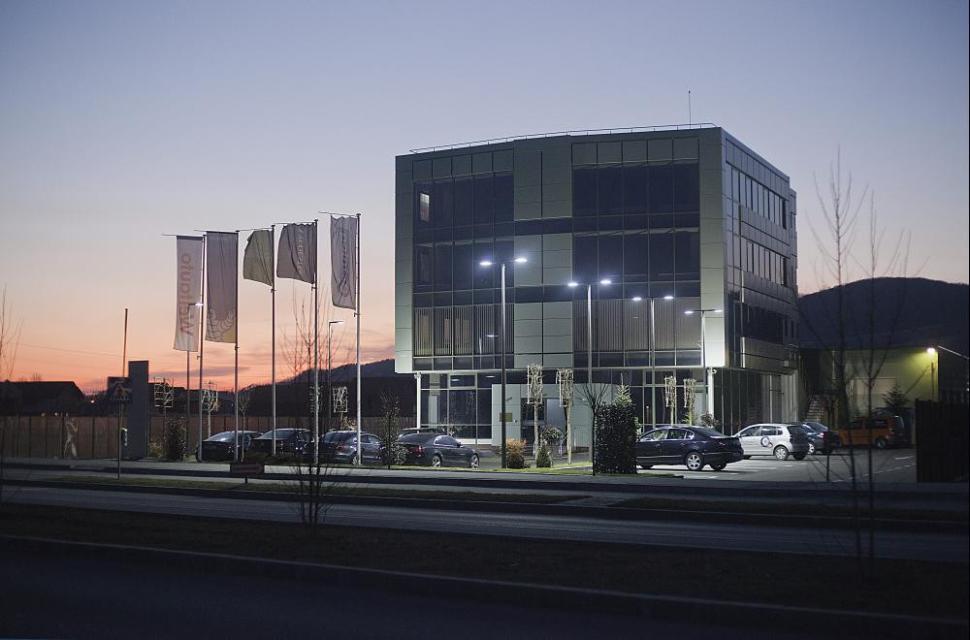 (P) Regio: Oltenia Business Center - un nucleu pentru dezvoltarea afacerilor în Râmnicu Vâlcea 244528