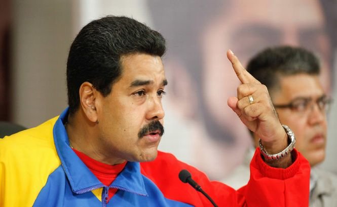 Venezuela a expulzat trei oficiali americani