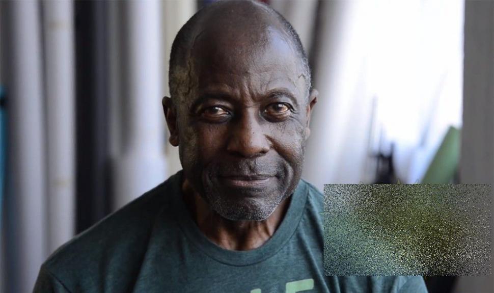 Cum arată acest bărbat la 77 de ani. De la spate zici că are 20. Care este secretul lui 247763