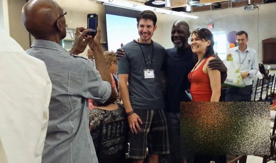 Cum arată acest bărbat la 77 de ani. De la spate zici că are 20. Care este secretul lui 247769