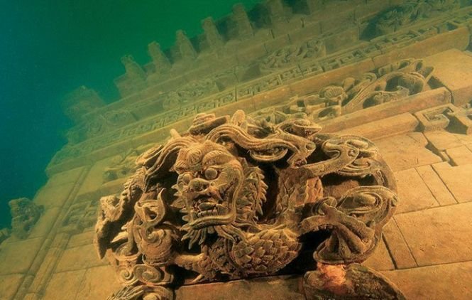 Atlantida Chinei. Imagini impresionante cu oraşul vechi de 1.300 de ani aflat sub apă