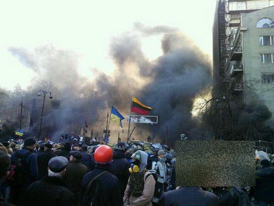 "Dumnezeule, ai milă de sufletele lor!" Imagini CUTREMURĂTOARE postate de protestatarii din Ucraina 247995