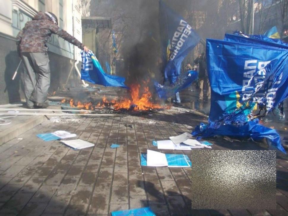 "Dumnezeule, ai milă de sufletele lor!" Imagini CUTREMURĂTOARE postate de protestatarii din Ucraina 247998