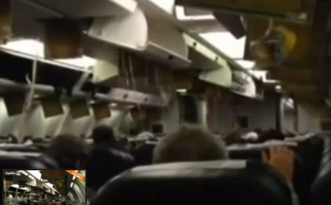 Imagini din interiorul avionului deturnat în Elveţia